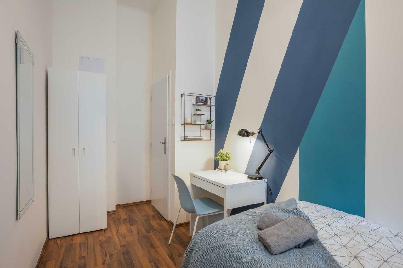 Apartment Na Kozacce 6 Прага Экстерьер фото